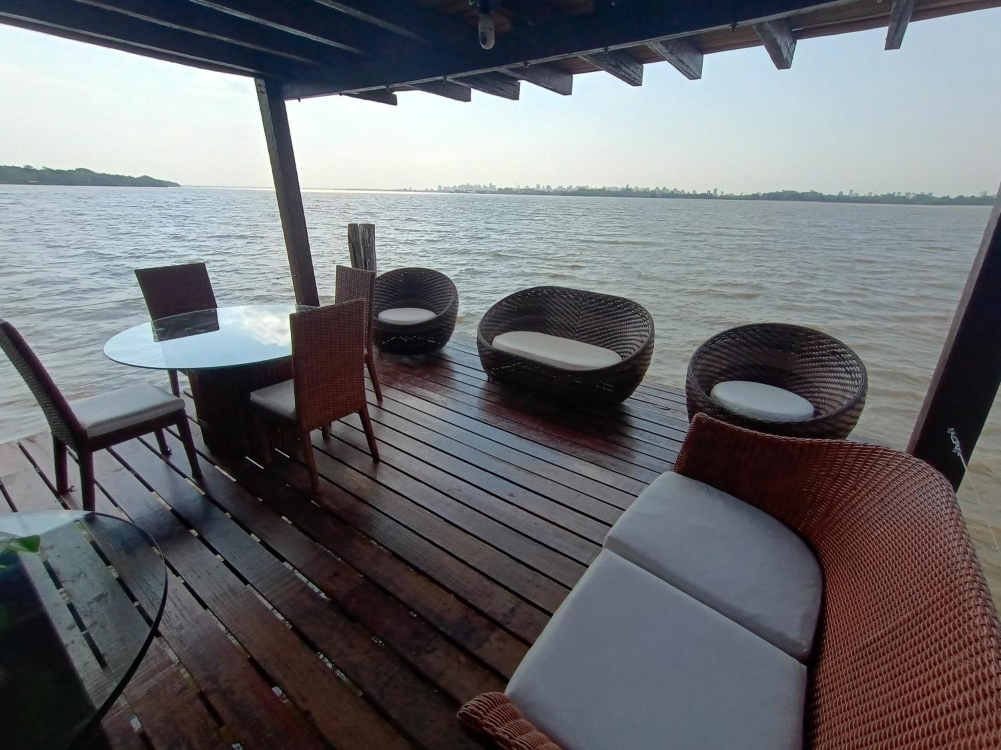 Suite Bangalo Ilha Da Fantasia Belem  Exterior photo